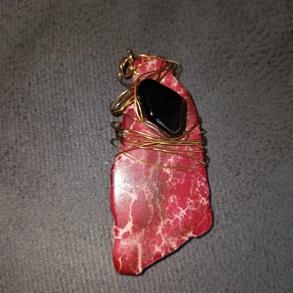 New gold wire wrapped gemstone pendant pink turquoise agate choker necklace